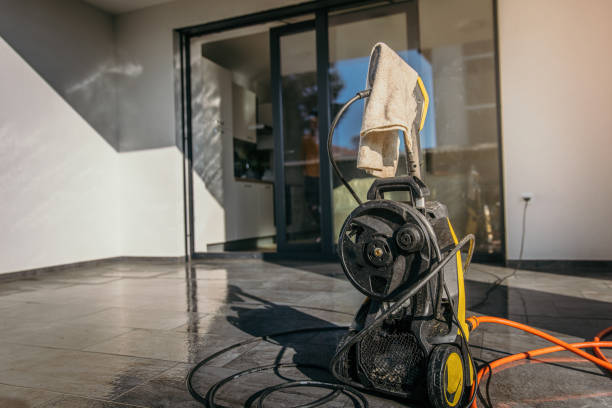 Best Spring Cleaning  in Maywood, CA